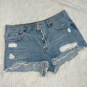 Levi's Women's 501 Button Up Fly Cut Off Shorts Size 29